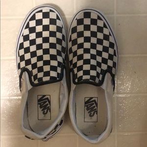 Beat Up Checkered Vans- Size: 6.5W